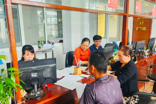 Cần Thơ: Làm việc ngày cuối tuần để giải quyết thủ tục hành chính cho người dân