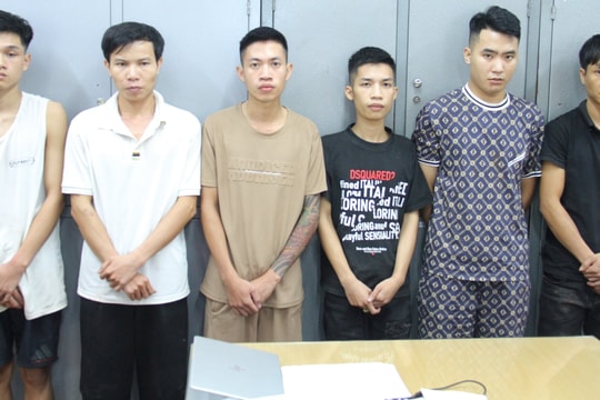 Bắt 11 đối tượng lừa đảo chiếm đoạt tài sản trên mạng xã hội