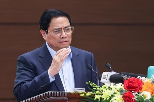 Bão số 5 đặc biệt nguy hiểm, khả năng đổ bộ khu vực từ Nghệ An đến Quảng Trị