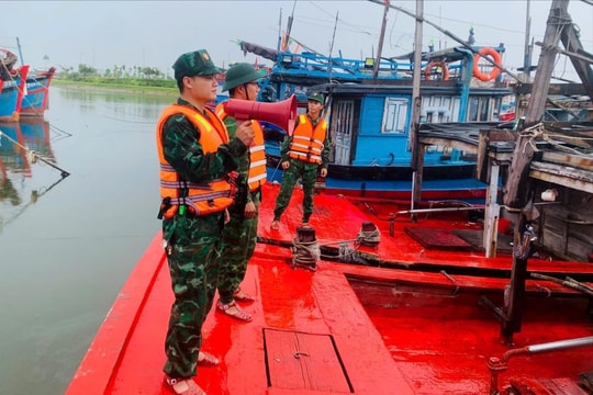 Thủ tướng lập Ban Chỉ đạo tiền phương phòng, chống bão số 5