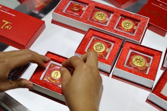 Giá vàng hôm nay 25/8: Duy trì vùng cao trên 126 triệu đồng/lượng