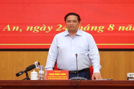 Thủ tướng trực tiếp chỉ huy ứng phó bão số 5 tại Nghệ An