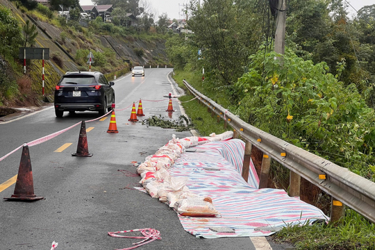 Khẩn trương ứng phó bão số 5, Cục Đường bộ siết an toàn giao thông