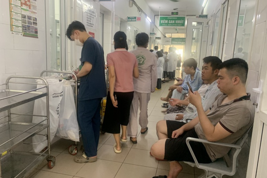 Túc trực cấp cứu, bảo đảm y tế an toàn dịp lễ 2/9