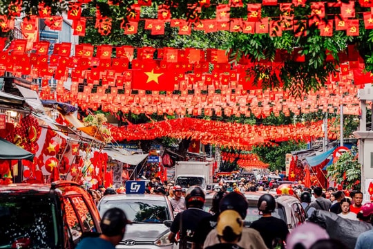 Tặng 100.000 đồng/người cho toàn dân dịp 80 năm Quốc khánh