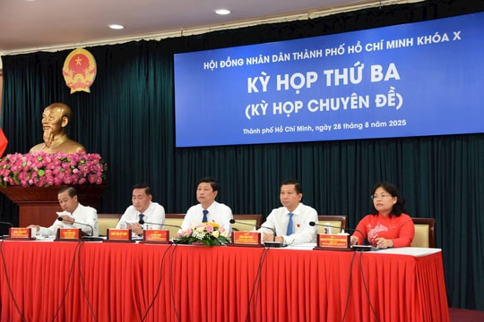Kỳ họp lần ba HĐND TP.HCM khóa X: Tháo gỡ các “điểm nghẽn”