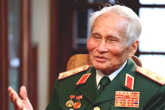 Vị tướng huyền thoại giữa mùa thu lịch sử