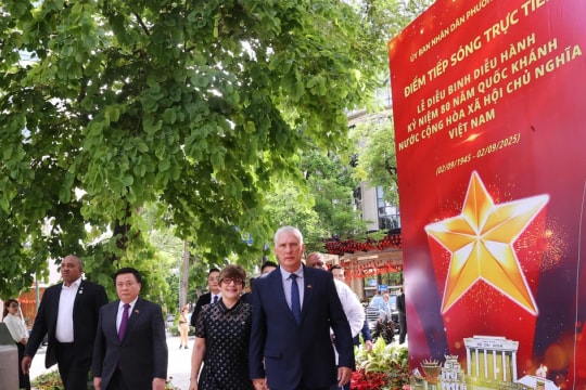 Bí thư Thứ nhất, Chủ tịch nước Cuba tri ân Anh hùng dân tộc José Martí Pérez