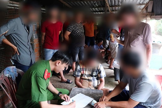 Triệt phá sòng bạc, bắt giữ  50 đối tượng