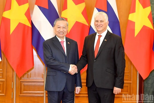 Lễ đón chính thức Bí thư thứ Nhất Đảng Cộng sản, Chủ tịch nước Cộng hòa Cuba