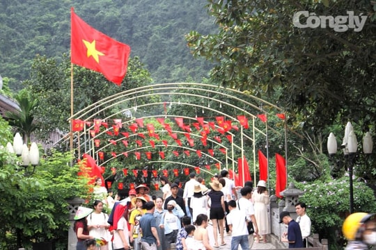 Ninh Bình đón hơn 400.000 lượt khách dịp nghỉ lễ 2/9