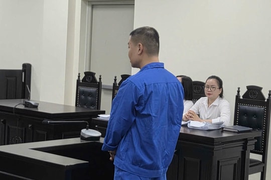 Tài xế dùng búa đánh người trọng thương vì chờ đợi