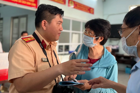 Thí điểm chuyển quyền sở hữu xe không cần công chứng, chứng thực