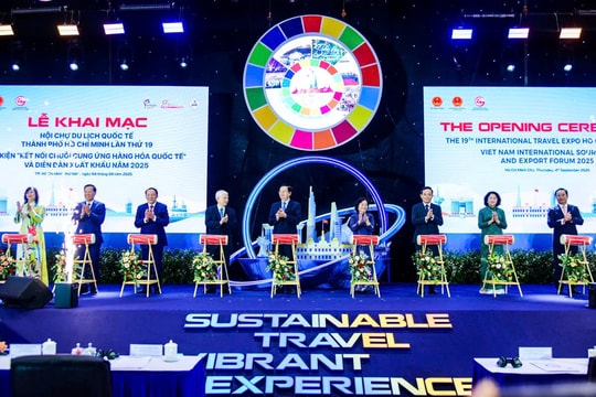 Khai mạc loạt sự kiện kích cầu du lịch TP.HCM