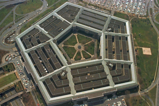 Ông Trump sẽ ký sắc lệnh đổi tên Bộ Quốc phòng thành Bộ Chiến tranh