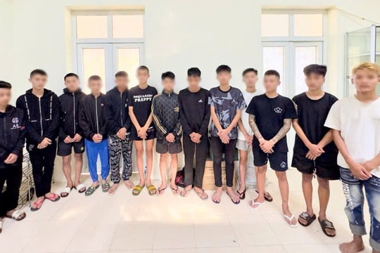 Hỗn chiến trong đêm, 1 thanh niên bị thương