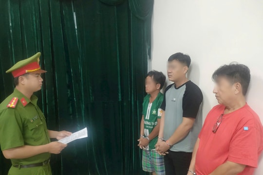 Bắt khẩn cấp 4 đối tượng gây rối trật tự công cộng tại phường An Lạc