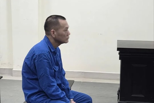 Đâm đồng nghiệp vì bị nhắc nhở, cựu bảo vệ lĩnh 13 năm tù