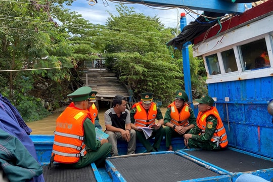 Đắk Lắk: Vận động ngư dân ký cam kết không vi phạm vùng biển nước ngoài