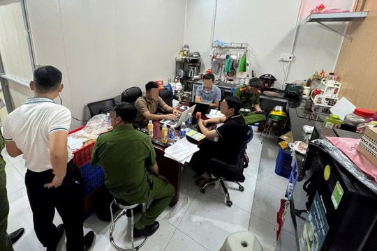 Triệt phá đường dây sản xuất yến giả quy mô lớn