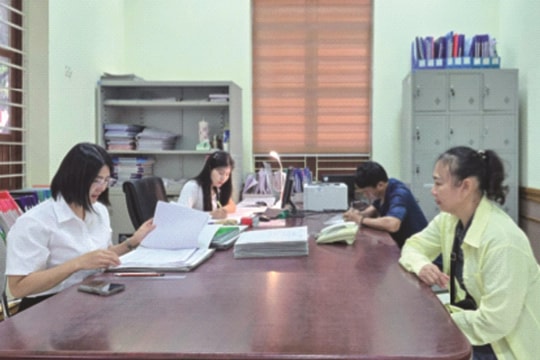 Tình người bên cán cân công lý