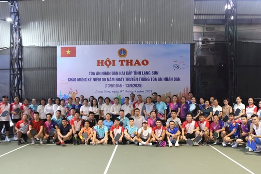 Tòa án hai cấp Lạng Sơn tổ chức giải Pickleball