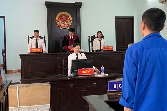 Đôi bạn “tiền án, tiền sự” tiếp tục lĩnh án