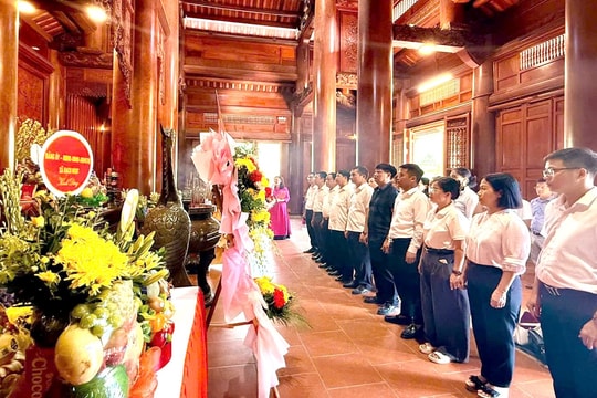 TAND tỉnh Nghệ An tưởng niệm Chủ tịch Hồ Chí Minh trong ngày giỗ lần thứ 56