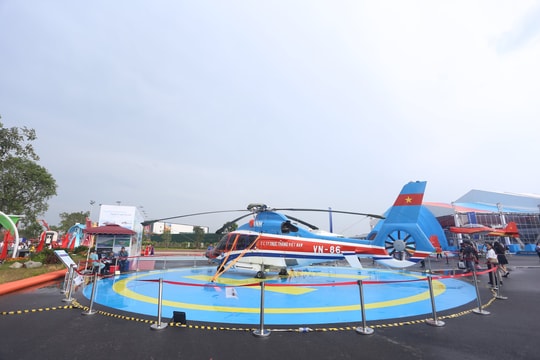 Khát vọng Bầu trời