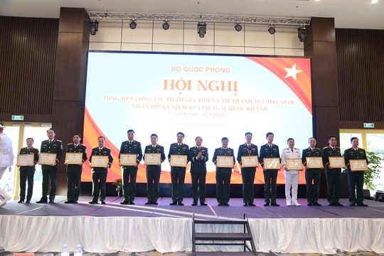 Bộ Quốc phòng tổng kết công tác tham gia Triển lãm thành tựu đất nước