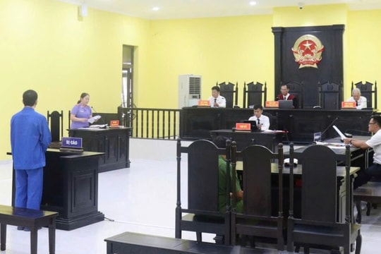 Mâu thuẫn vì mở loa điện thoại lớn, một người mất mạng