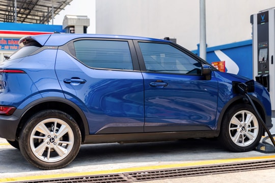 “Phần lớn nhà đầu tư đồng ý kinh doanh trạm sạc, chỉ cần hơn 2,5 năm để thu hồi vốn”