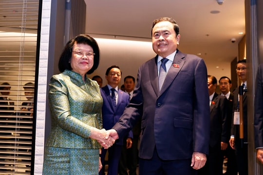 Chủ tịch Quốc hội Trần Thanh Mẫn gặp Chủ tịch Quốc hội Campuchia