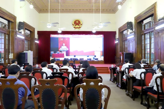 Triển khai sử dụng ứng dụng "Sổ tay đảng viên điện tử" trong Đảng bộ Tòa án nhân dân tối cao