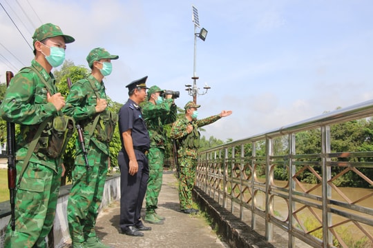 Gian nan trận tuyến chống buôn lậu mùa nước nổi