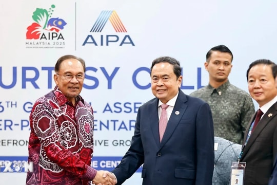 Chủ tịch Quốc hội Trần Thanh Mẫn hội kiến Thủ tướng Malaysia