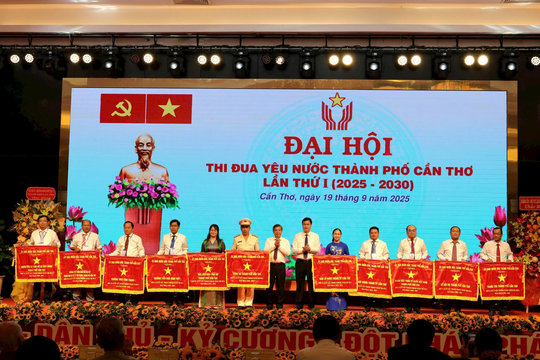 Đại hội thi đua yêu nước TP Cần Thơ lần thứ I