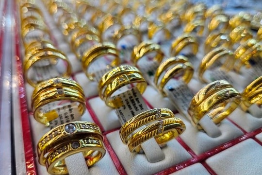 Giá vàng hôm nay 20/9: Tăng lên 133 triệu đồng/lượng
