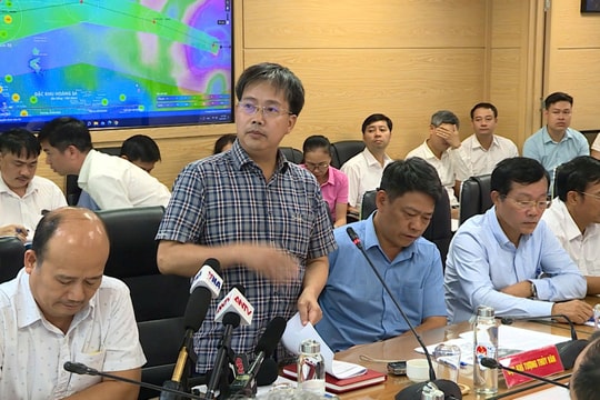 Bão số 9 là cơn bão mạnh nhất lịch sử khi đi vào Biển Đông