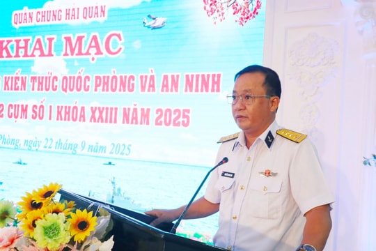 Quân chủng Hải quân mở lớp bồi dưỡng kiến thức quốc phòng và an ninh