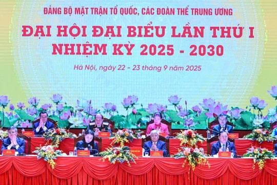 Đổi mới phương thức hoạt động của đoàn thể, tập hợp và phát huy hiệu quả sức mạnh lòng dân