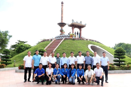 Hướng về những linh hồn bất tử