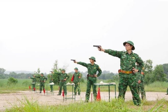 Bộ đội Biên phòng TP.HCM kiểm tra bắn đạn thật năm 2025