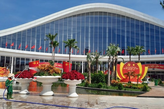 Xanh - sạch - đẹp phục vụ Đại hội Đảng bộ TP. Hải Phòng