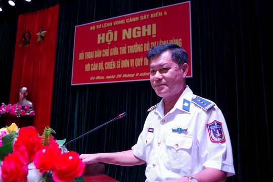 Phát huy dân chủ, tăng cường đoàn kết trong cán bộ, chiến sĩ Hải đoàn 42