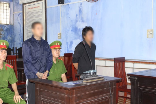 Rủ nhau đi chém người, 2 thanh niên lĩnh án