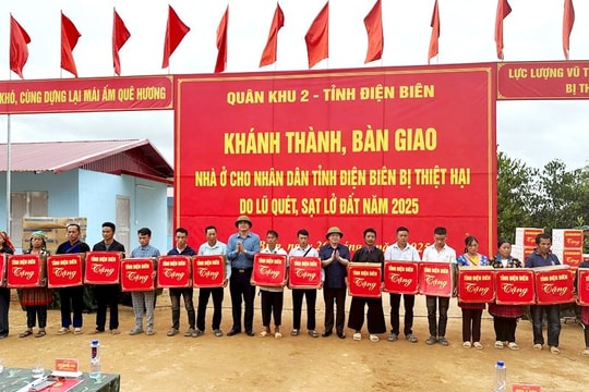 Điện Biên: Khánh thành, bàn giao nhà cho người dân bị ảnh hưởng mưa lũ