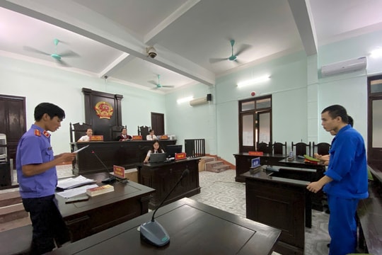 Rủ nhau dùng ma túy, 2 bị cáo trả giá đắt