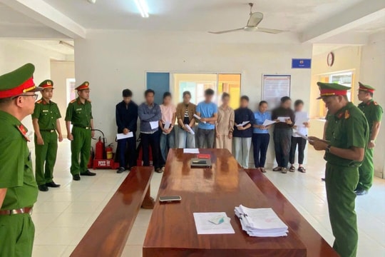 Chiếm đoạt hơn 500 triệu đồng từ hồ sơ bảo hiểm giả