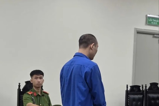 Đọc tin nhắn của vợ xong, chồng gây án giết người